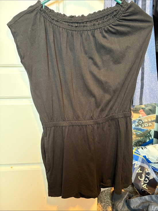 Old Navy Other - Old Navy Black Elastic-Neck Smocked Top